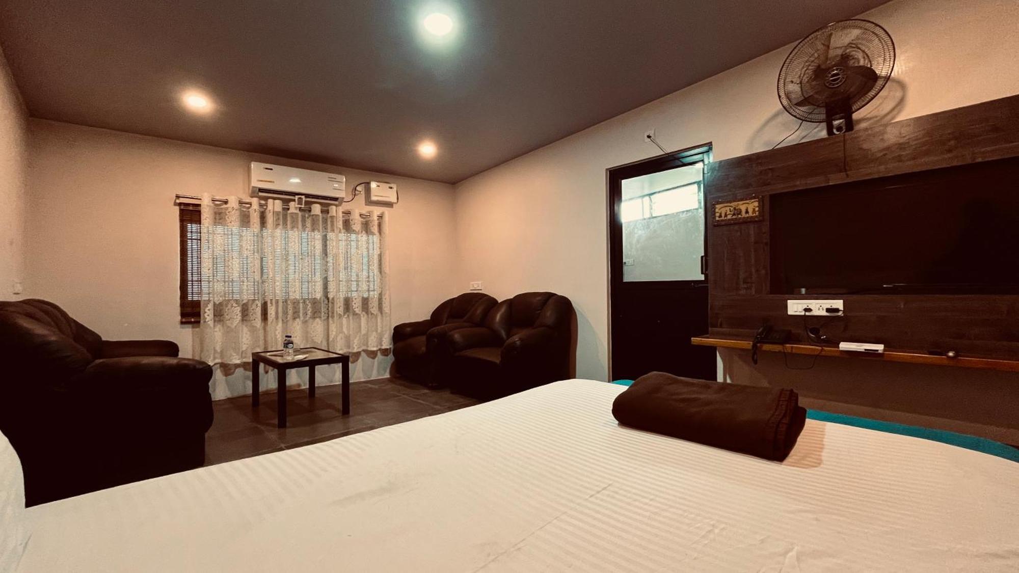 Mermaid Island Beach Resorts Pondicherry Ngoại thất bức ảnh